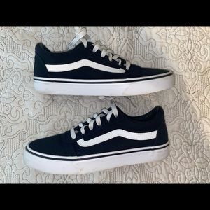 Women’s VANS Old Skool Ward Sneakers